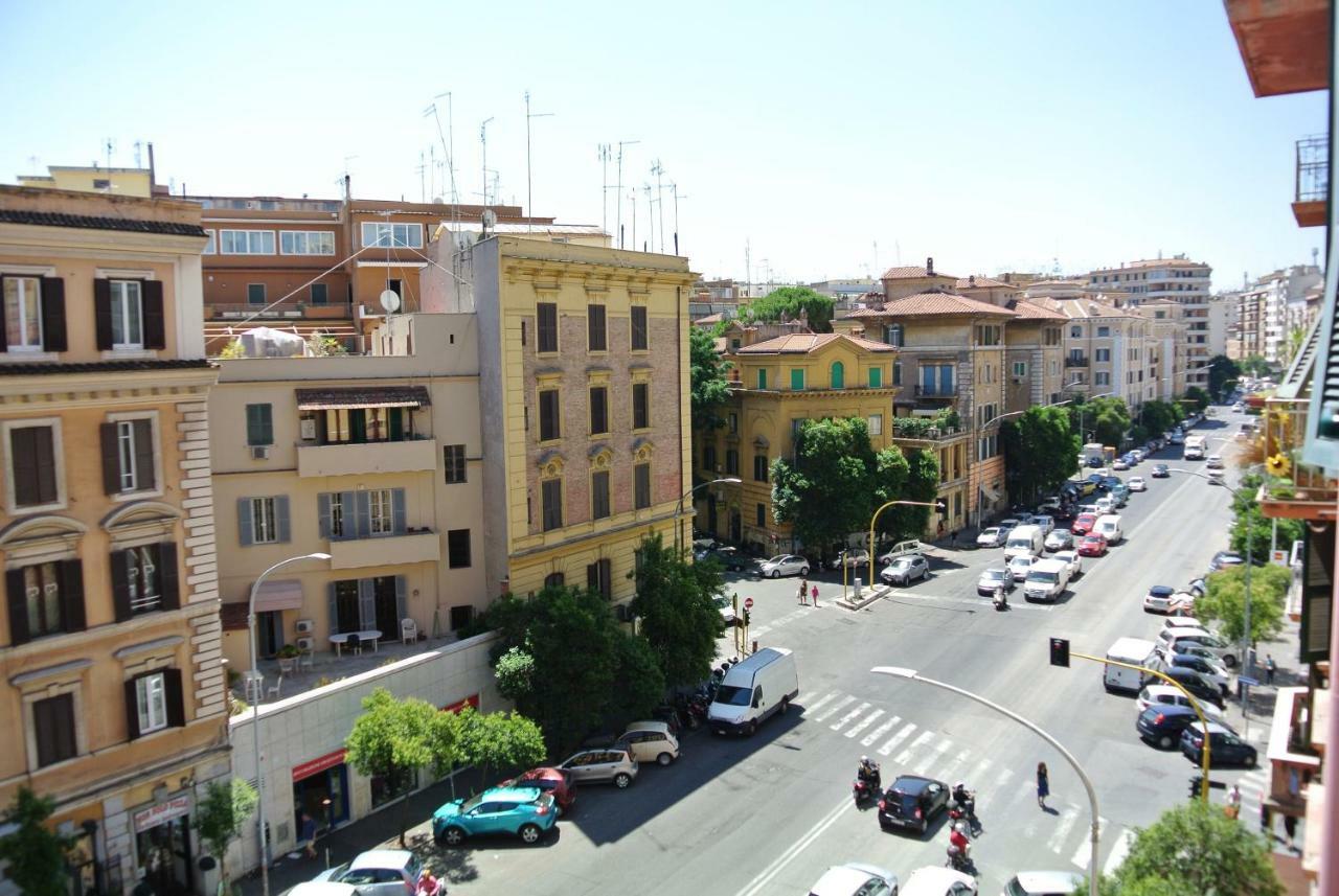 Beautiful Apartment In San Giovanni Close To Colosseo Řím Exteriér fotografie